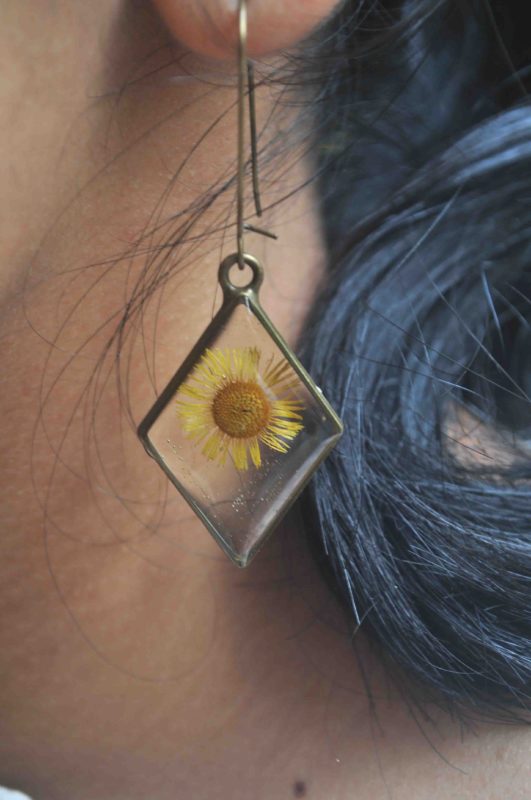 Himalayan Aster Earring