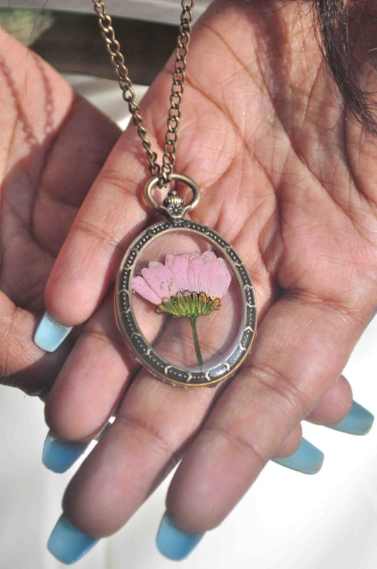 Baby Pink Daisy Vintage Victorian Antique Locket