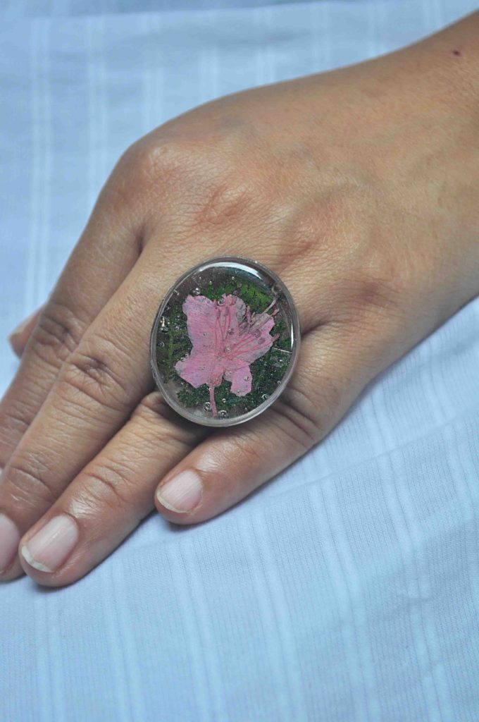 Rhododendron/ Buransh Ring Transparent - Silver Polish