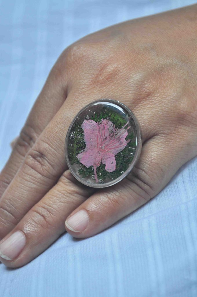 Rhododendron/ Buransh Ring Transparent - Silver Polish