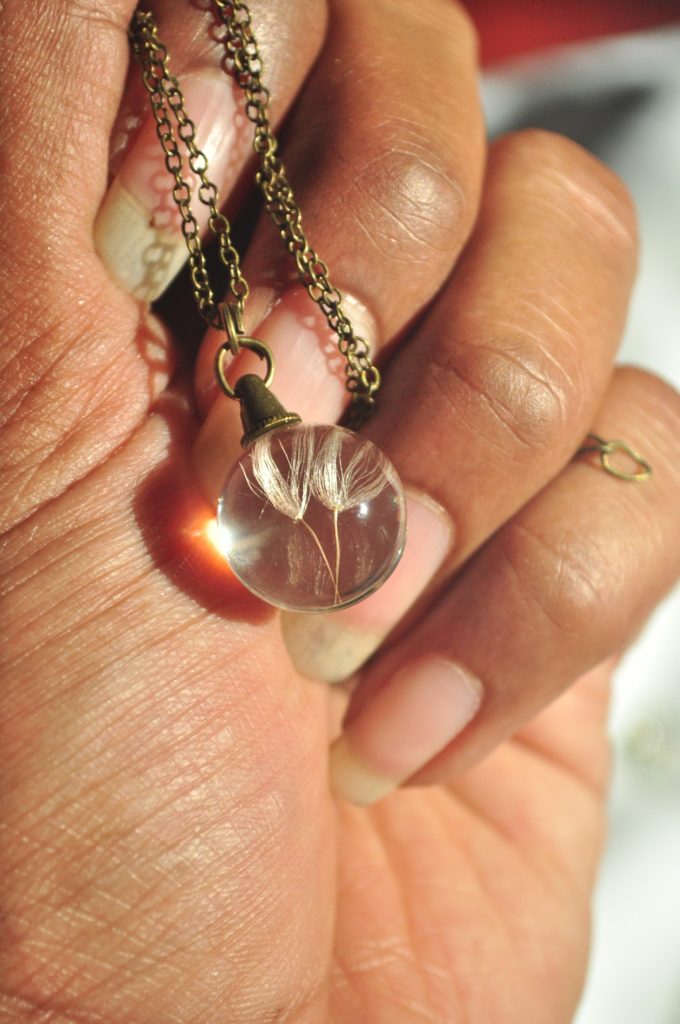 Tiny Glass Dandelion Seeds Globe