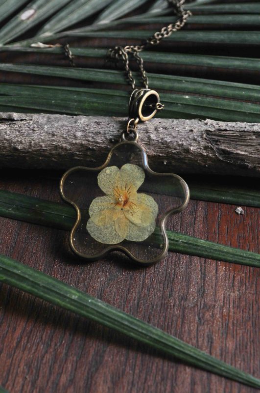Pale Yellow Pansy Necklace