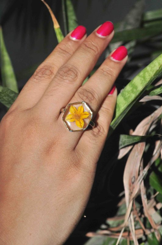 Aurorae Flower Ring